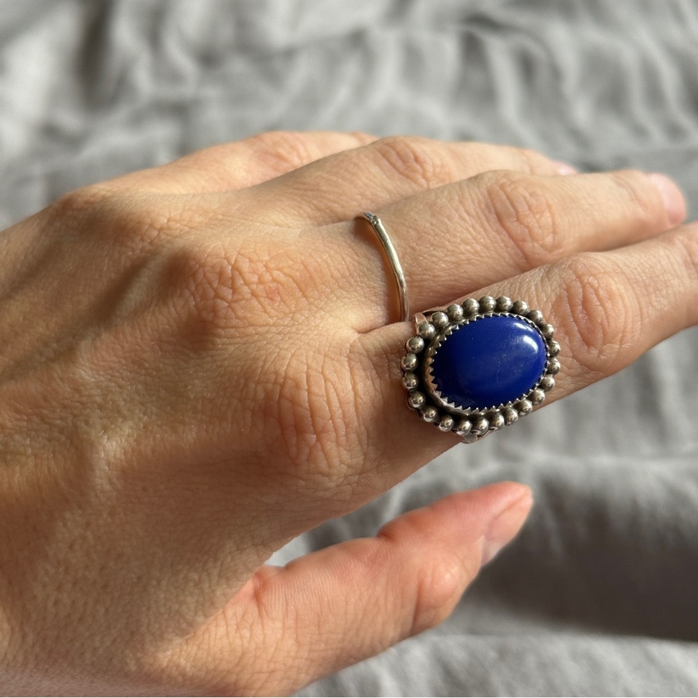 Silver Dot Design Oval Lapis Ring - image 1